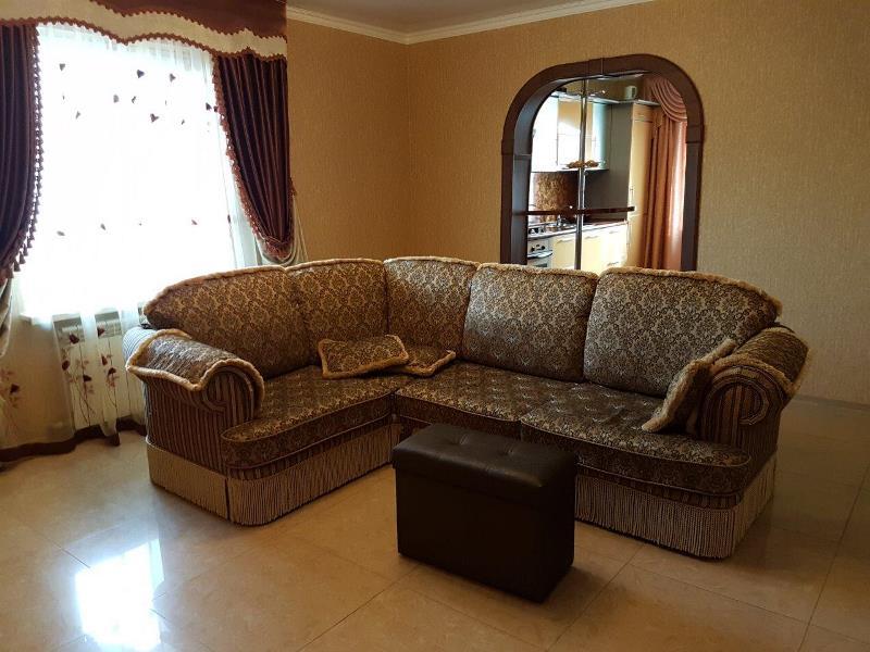 Семейный Люкс с кухней. Гостевой дом "Дом с дельфинами" (корпус 2). Адлер