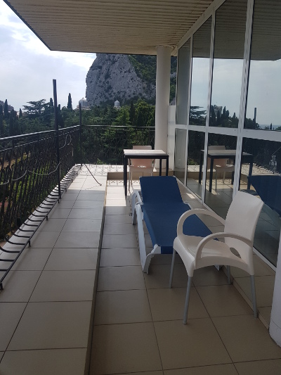 Номер люкс с кроватью 