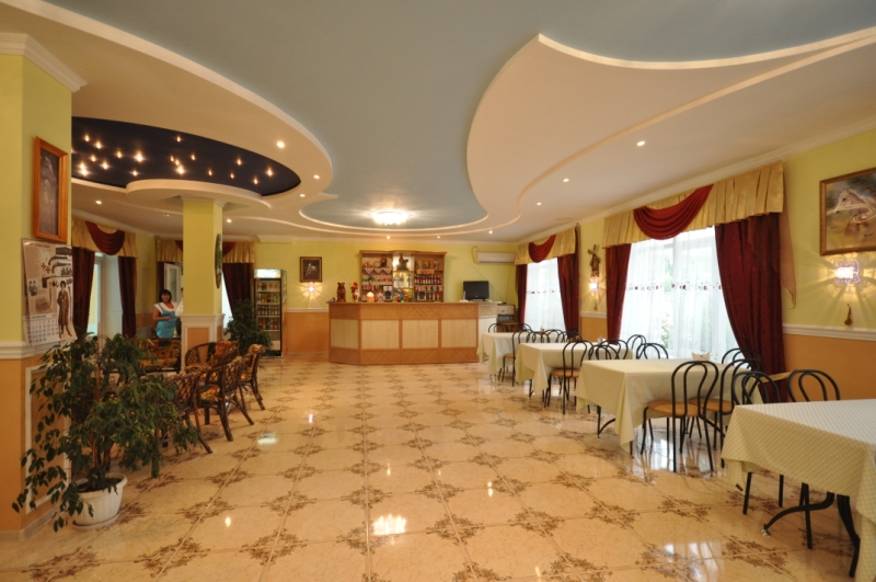 . Гостевой дом Казацкий дом "В гостях у Есаула". Судак