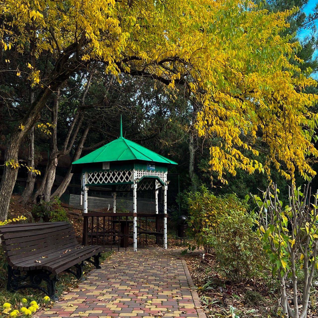 . Курортный гостиничный комплекс “Можжевеловый Парк”. Кабардинка