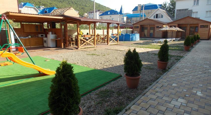 . Гостевой дом "Хуторок" - Сукко. Сукко