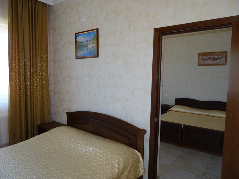 Семейный номер. Гостевой дом "Даниэль". Адлер