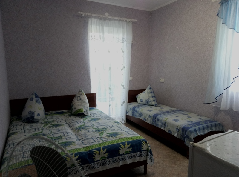 «Люкс» 2-4х местный. Гостевой дом Парус. Коктебель