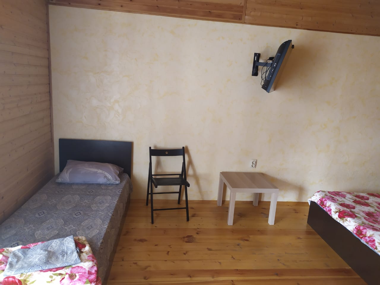 . Гостевой дом на Комарова 17. Витязево