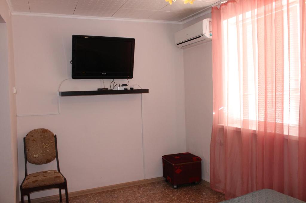 . Гостевой дом "Лето". Ейск