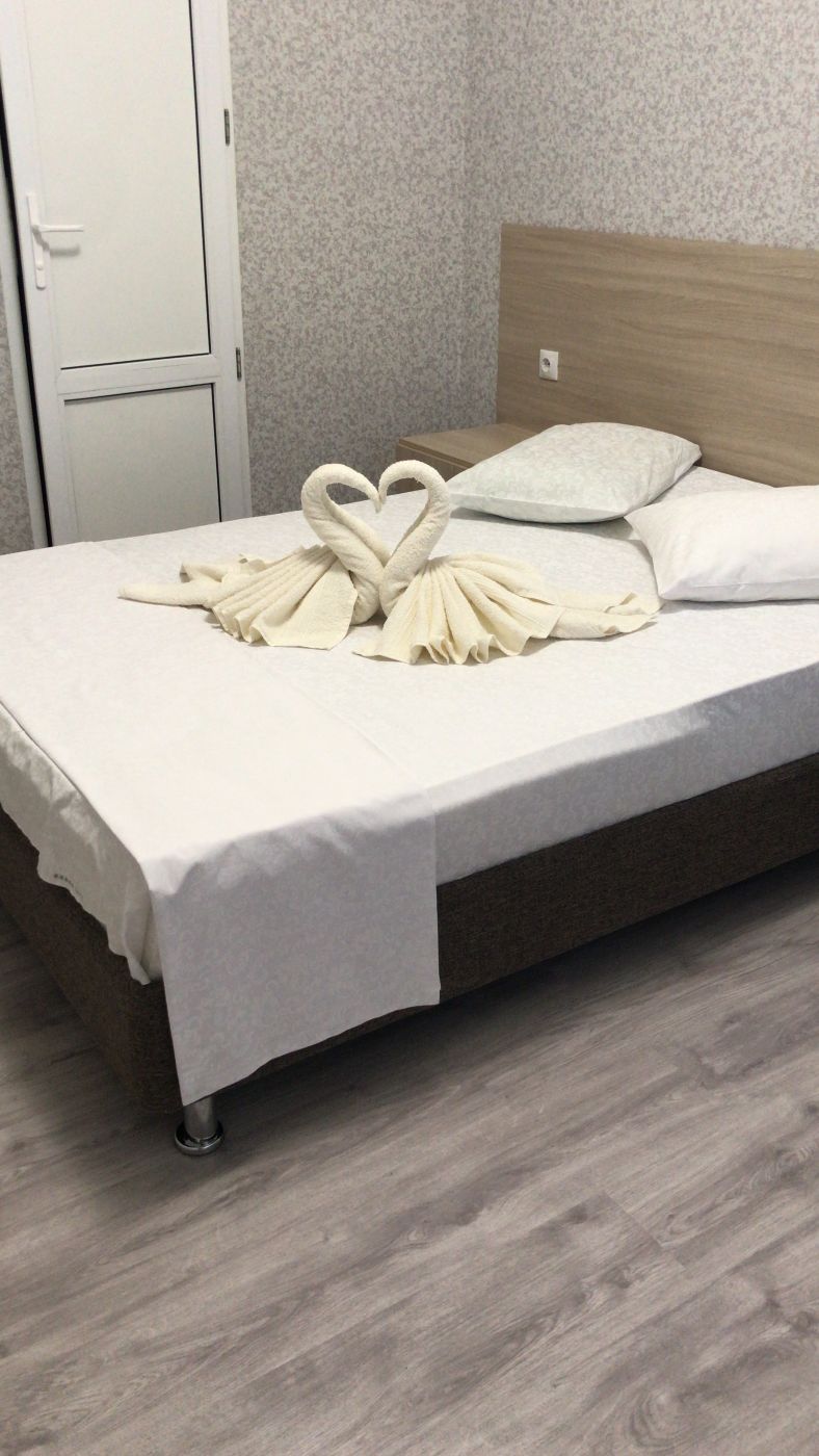 . Отель Встреча . Пляхо