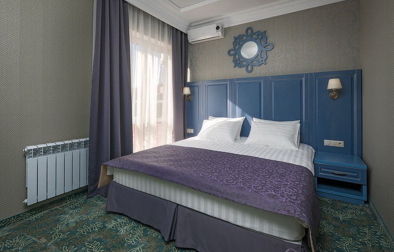 Номер первой категории без балкона. Отель "Marsel". Геленджик