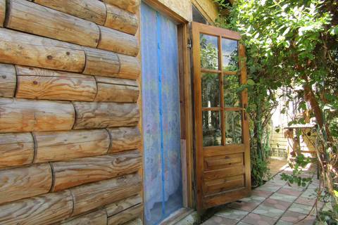 Номер 2-х комнатный 4-х местный «Подростковый». Гостевой дом «Виктория» - Заозерное. Заозерное