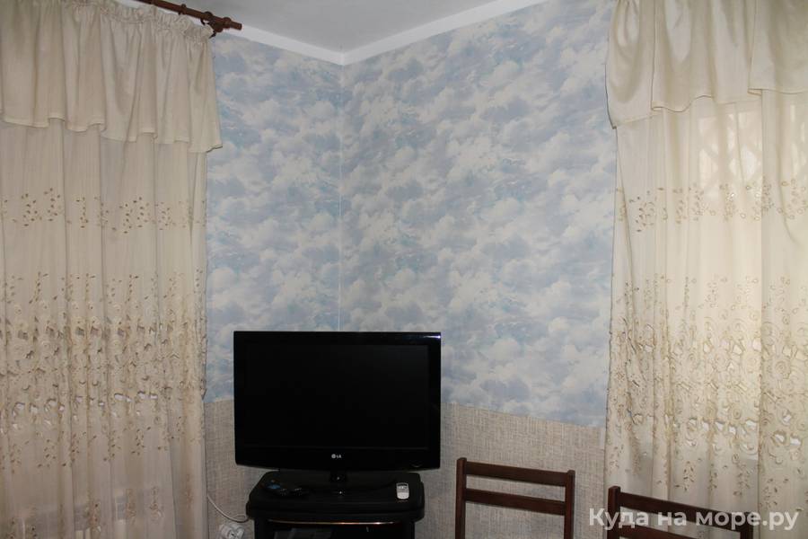 Коттедж с отдельной кухней. Гостевой дом "Алфавит". Адлер