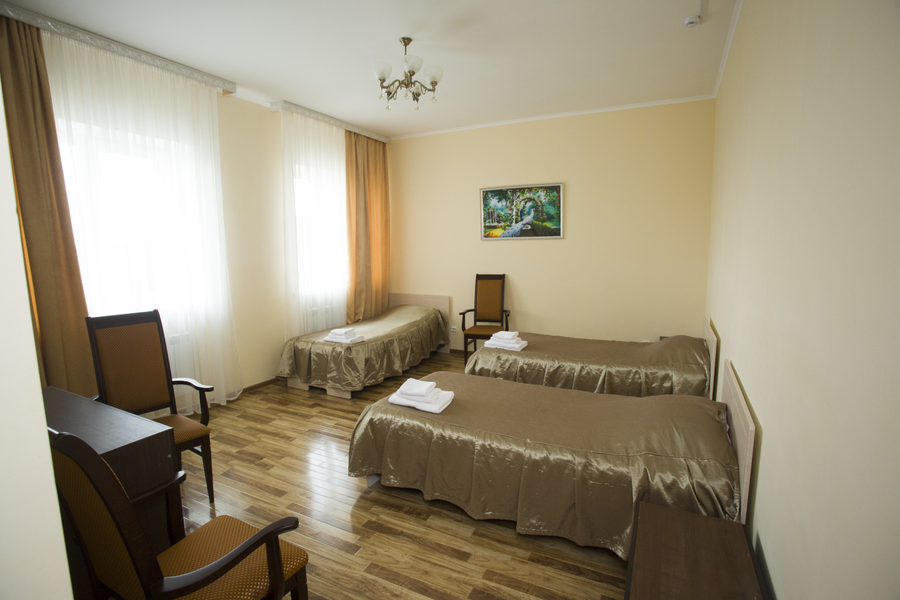  СТАНДАРТ ТРЁХМЕСТНЫЙ. Отель  "ВАП-отель". Ейск