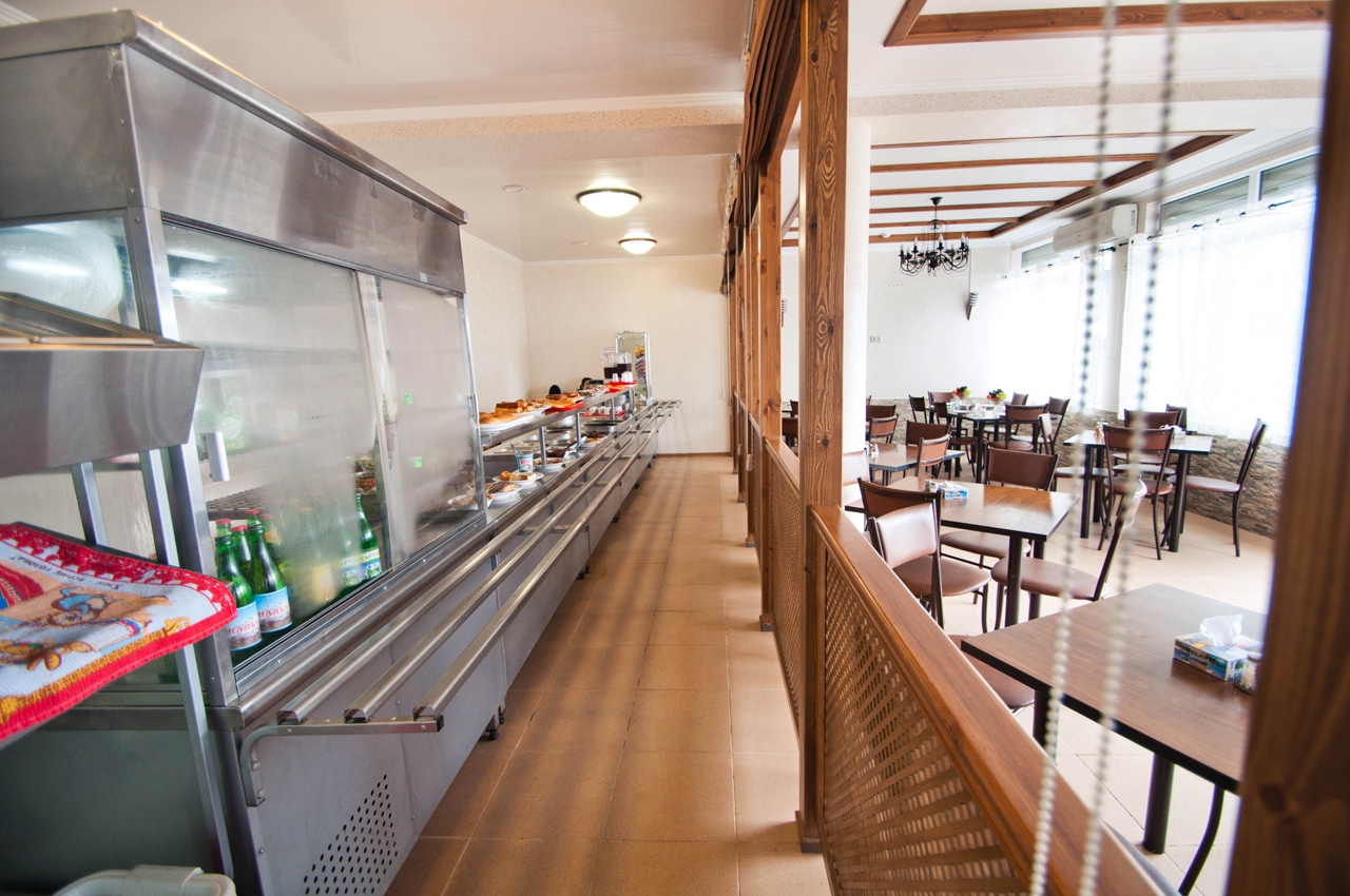 . Гостиница "Виктория" 2*. Лермонтово