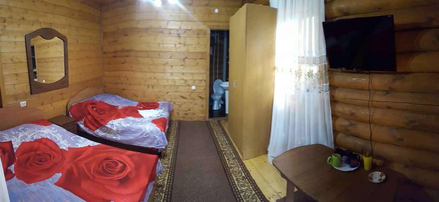 . Гостевой дом У Ирины. Пицунда