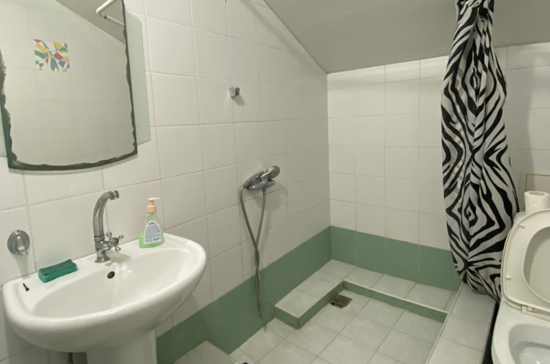 Эконом двухместный. Гостиничный комплекс "Анжелика-Альбатрос". Лоо