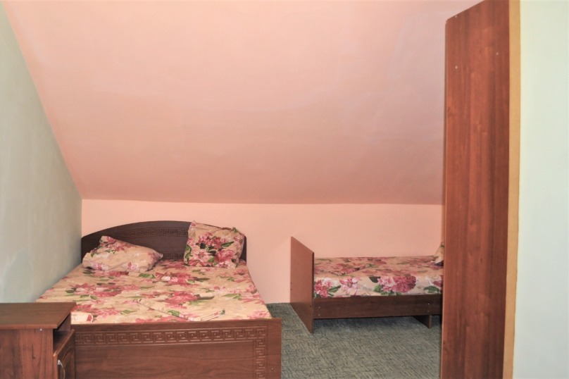 3х местный с завтраком август . Гостевой дом У Георгия . Витязево 3х местный с завтраком август . Гостевой дом У Георгия . Витязево