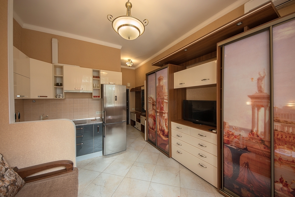 Апартаменты-студио №1. Гостевой дом "Yellow Submarine". Массандра