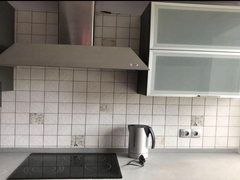 3х-комнатная квартира . Квартира в многоквартирном доме Абазгаа 55/1 кв 75. Гагра