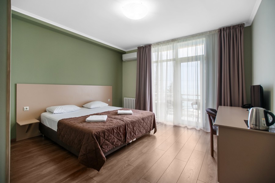 Комфорт. Гостиница "Пеликан". Сочи