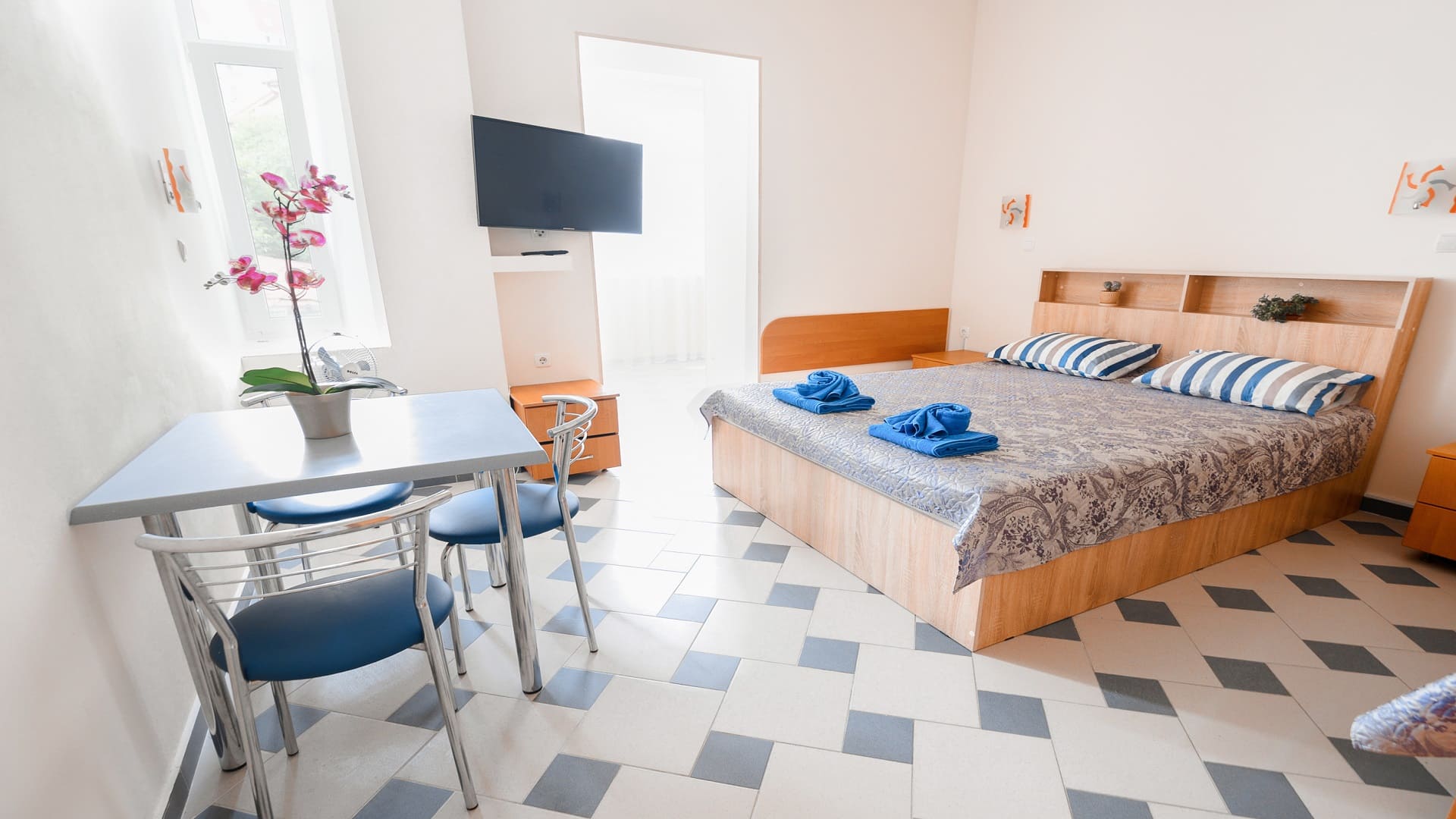 . Отель "Юрзуф". Гурзуф