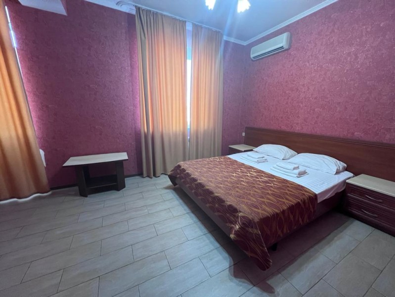 Двухкомнатный номер. Гостевой дом “Илиос”. Анапа