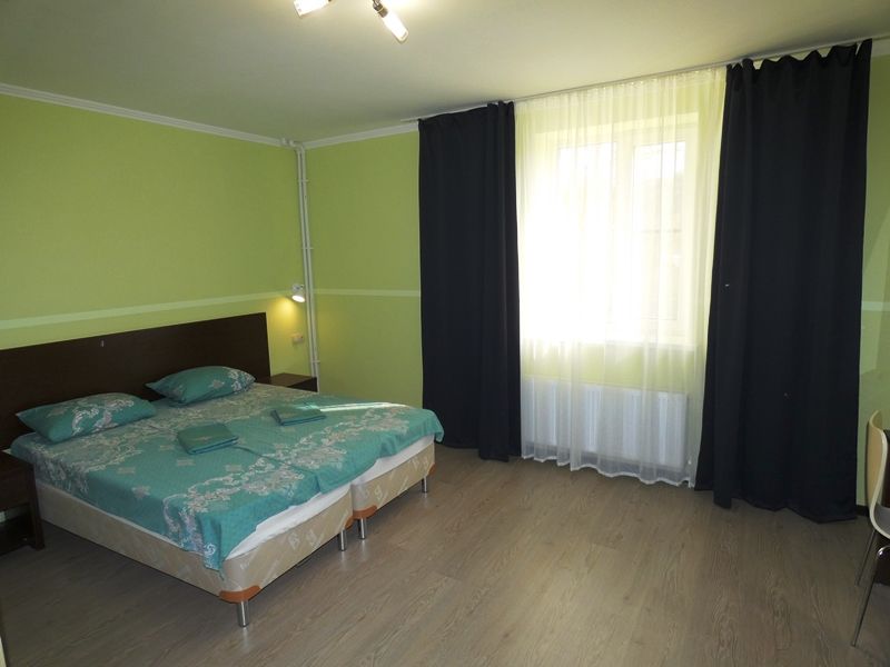 . Отель «Глория». Голубицкая