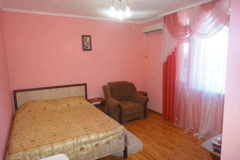 Трехместный «Комфорт». Гостевой дом «Гриновские Берега». Береговое