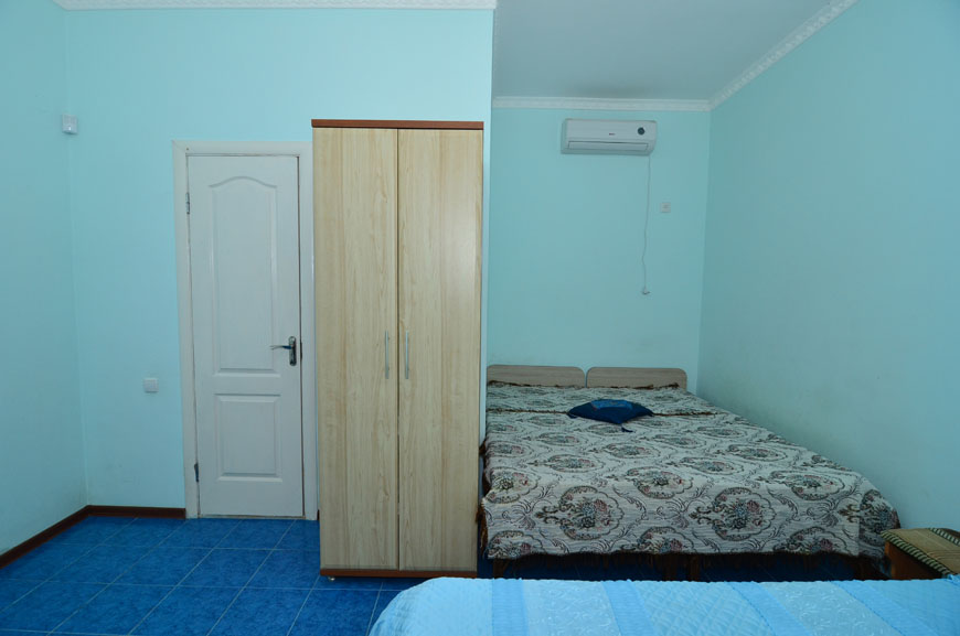 4-местный номер «Бирюзовый». Гостевой дом Гостевой дом «Радуга». Саки