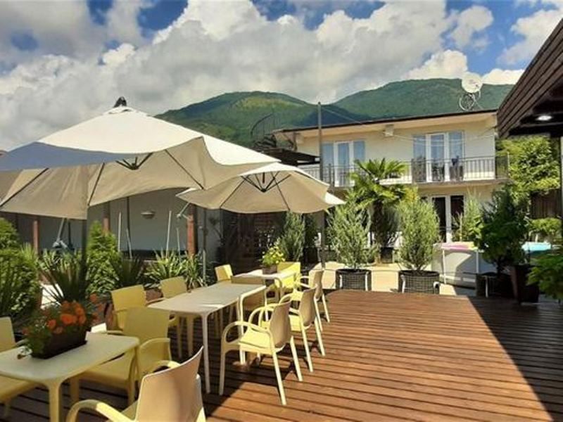 . Гостиница "4 сезона". Гагра