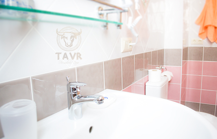 Family. Гостевой Дом «ТАВР». Ялта