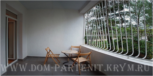 2-комнатные аппартаменты , 1-2 этаж. Гостевой дом Гостиный дом "Партенит". Партенит