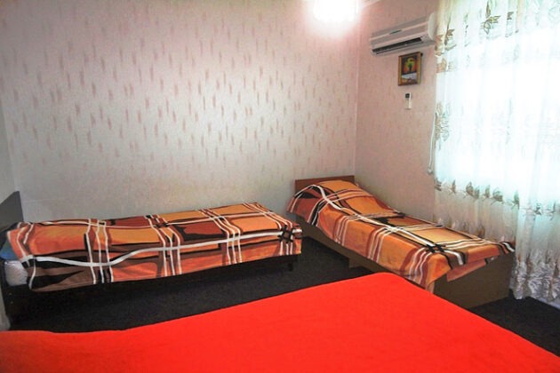 3-4-х местные с удобствами на блок. Гостевой дом "Галина" - Витязево. Витязево