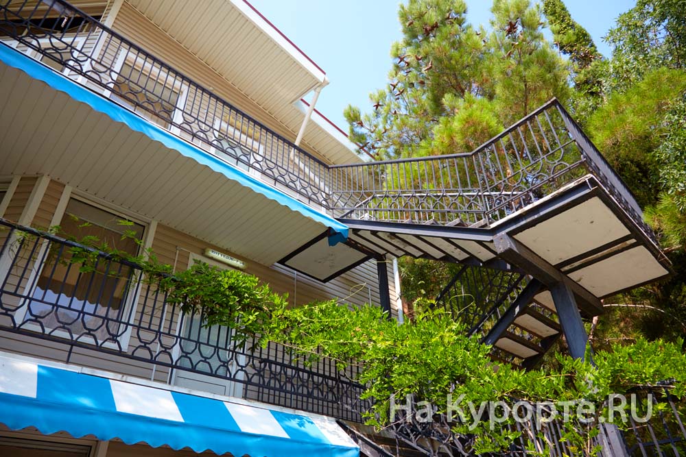 Стандартный 2-х местный номер в коттедже «сайдинг». Пансионат "Форосский берег". Санаторное