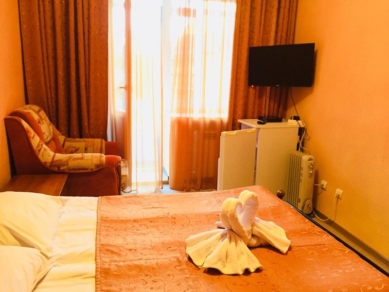 2-х местный «Стандарт улучшенный». Отель «Фотон». Домбай-гостиницы 2-х местный «Стандарт улучшенный». Отель «Фотон». Домбай-гостиницы