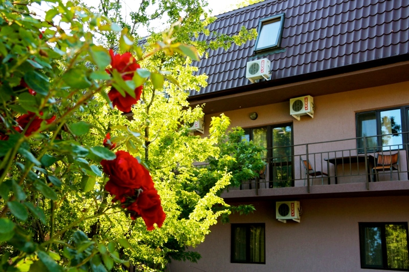 . База отдыха "Нефтяник". Бухта Инал