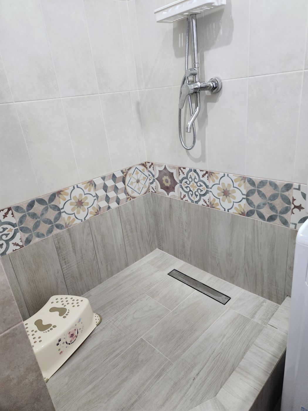 . Квартира в многоквартирном доме Сан Хилс. Небуг