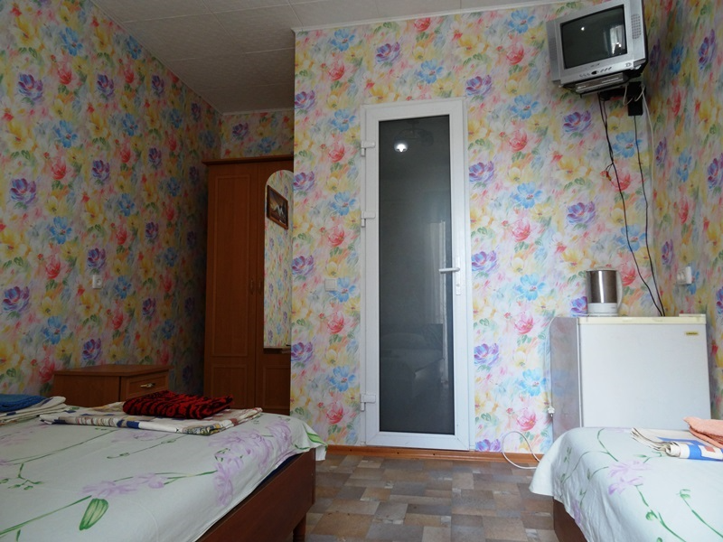 «Люкс» 2-4х местный. Гостевой дом Парус. Коктебель