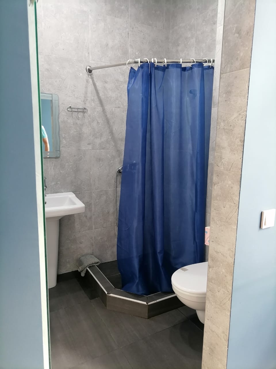 . Гостевой дом Четыре сезона. Лоо