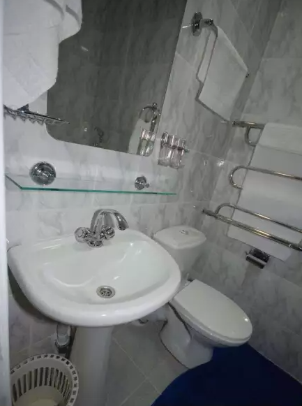 2-местный (7 этаж). Гостиница «Домбай». Домбай-гостиницы