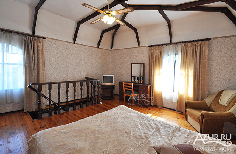 2-уровневый номер №8. Пансионат «Сергей». Алупка