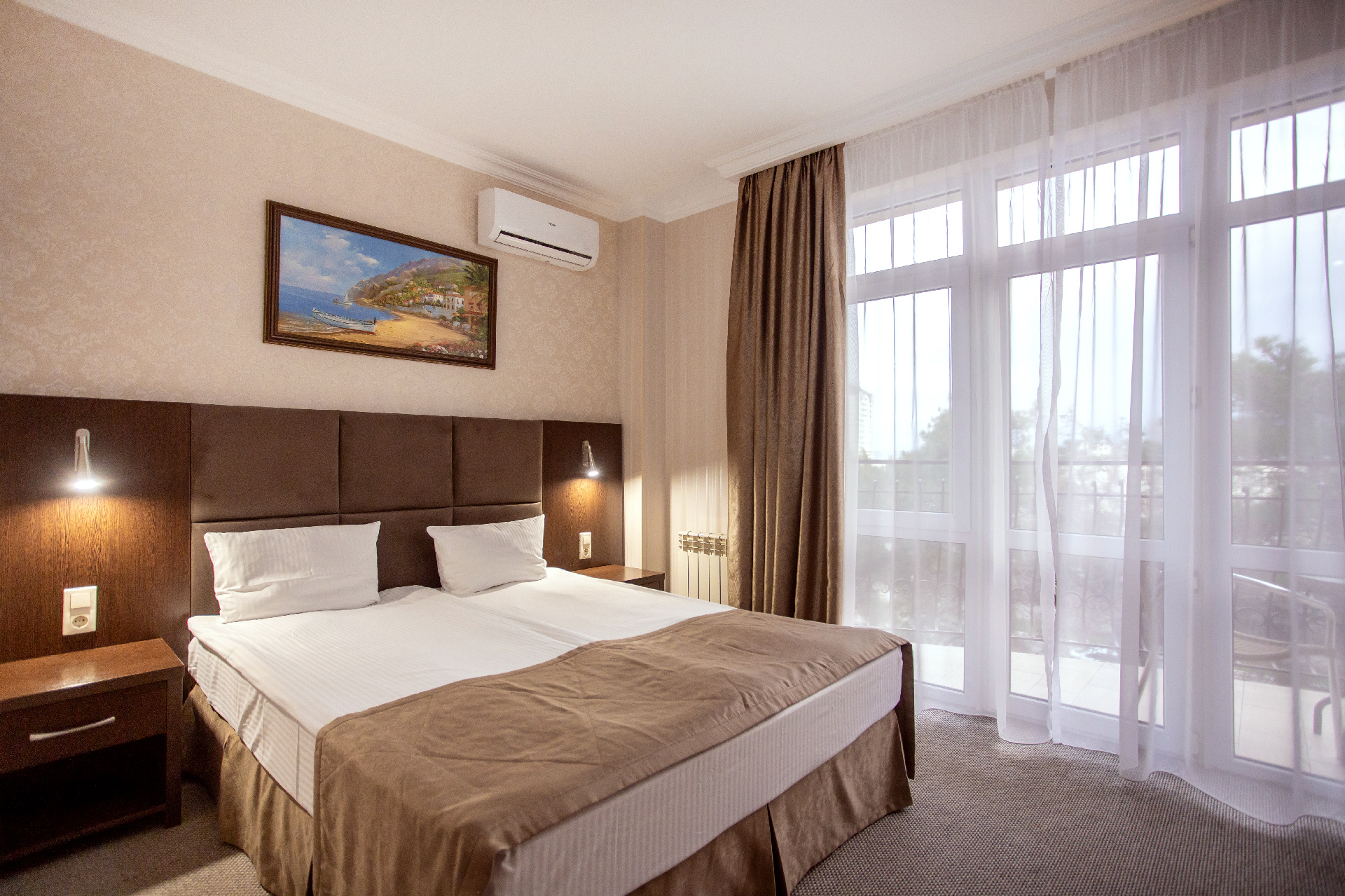 . Отель «Фаворит». Геленджик