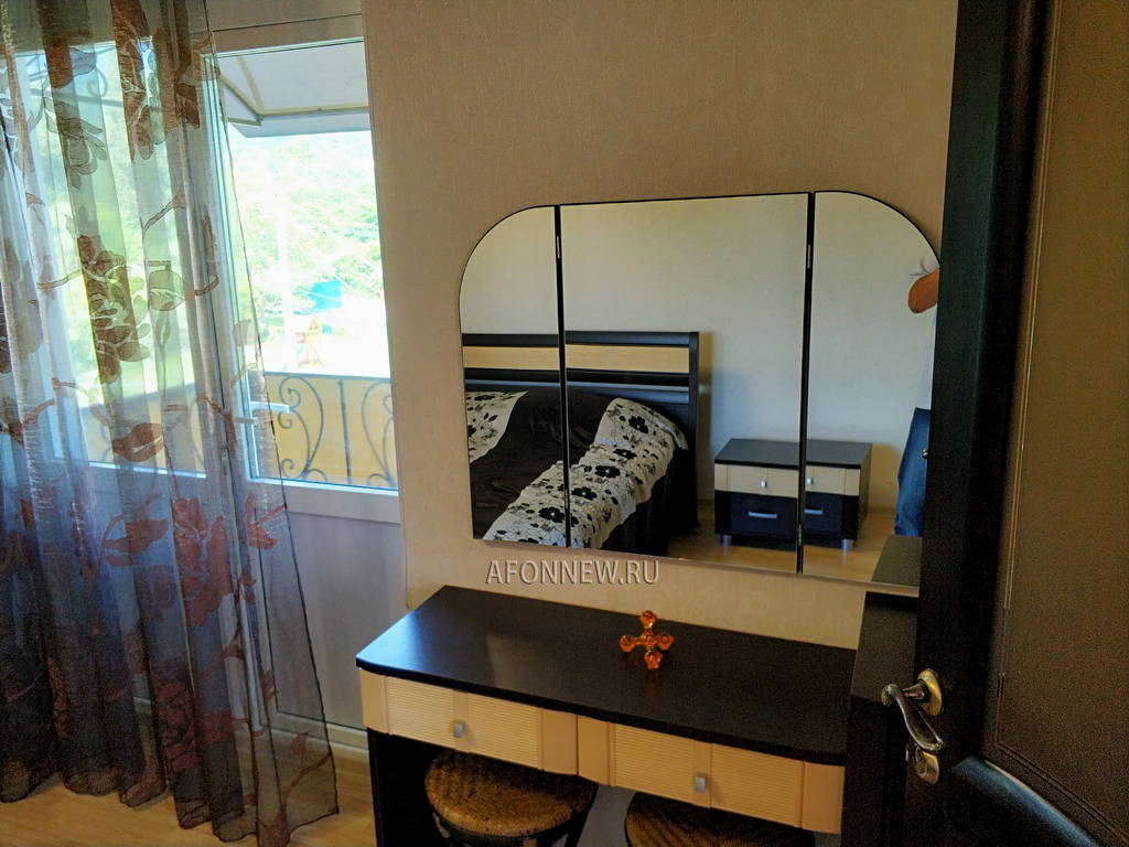 . Квартира в многоквартирном доме 2к квартира на ГосДаче в Новом Афоне. Море 5 мин    . Новый Афон