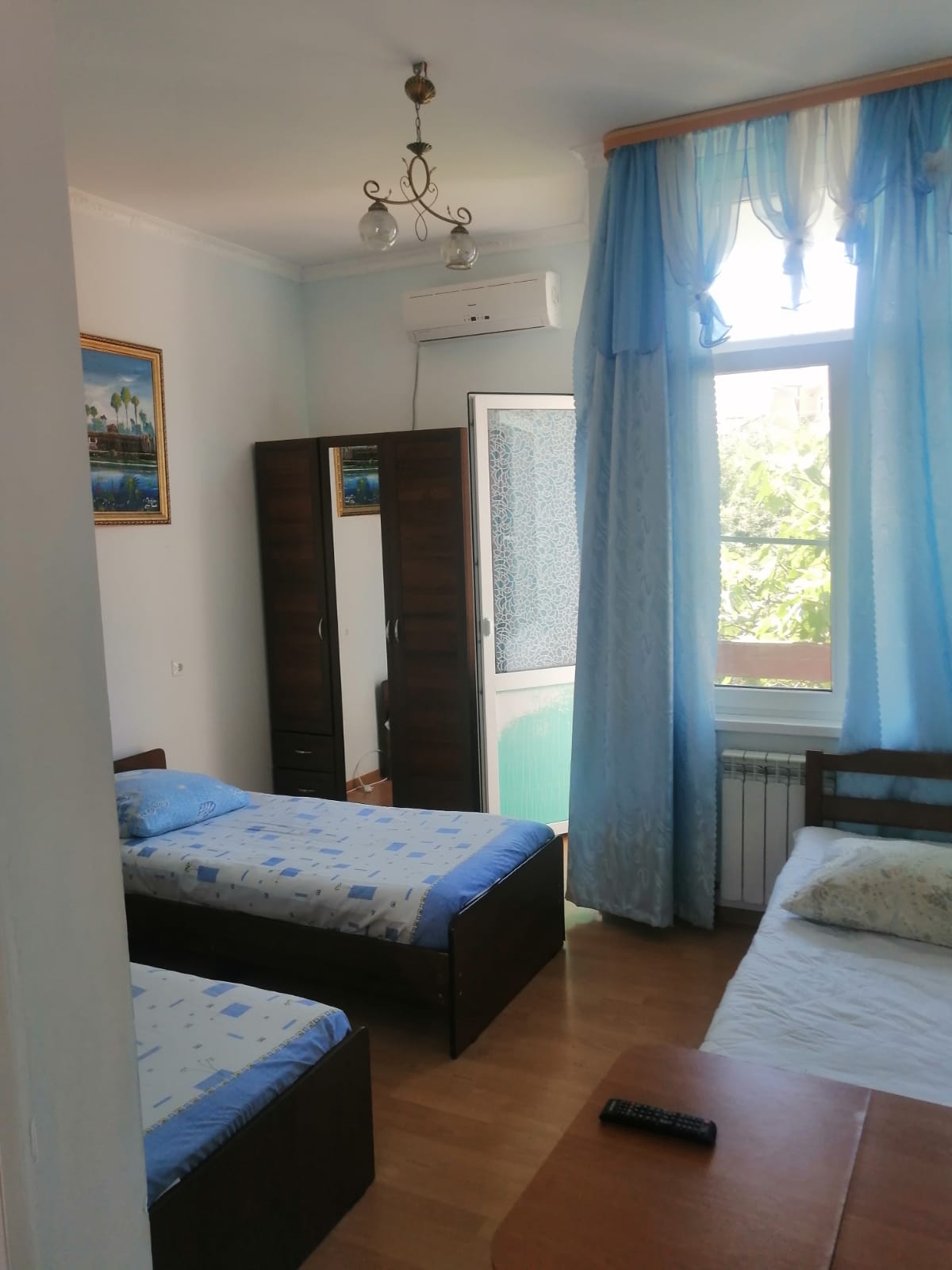 . Гостевой дом Лилия на Ул.Свердлова 32. Адлер