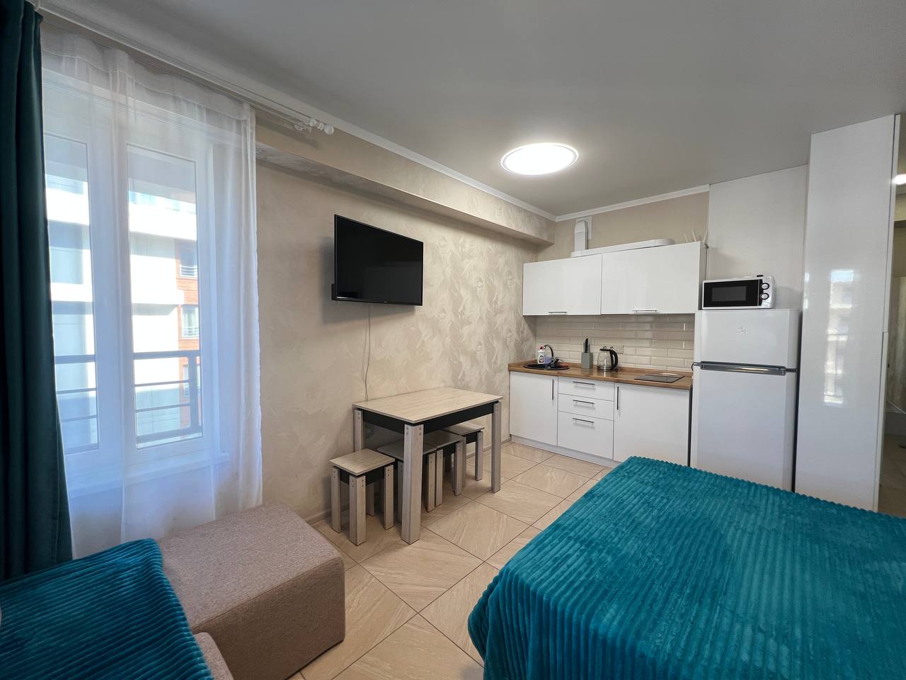 . Квартира в многоквартирном доме Студия с панорамными окнами и шикарным видом на море. Дагомыс