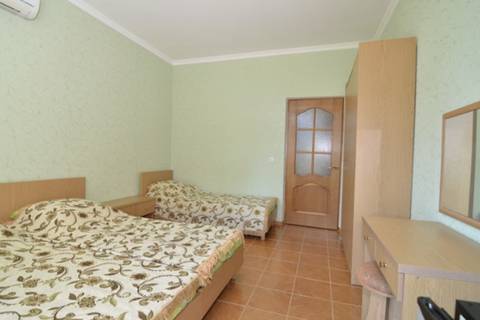 3-х местный «Стандарт». Гостевой дом "Сабина". Коктебель