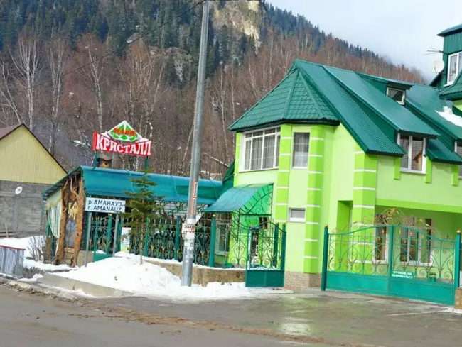 . Гостиница «Кристалл». Домбай-гостиницы