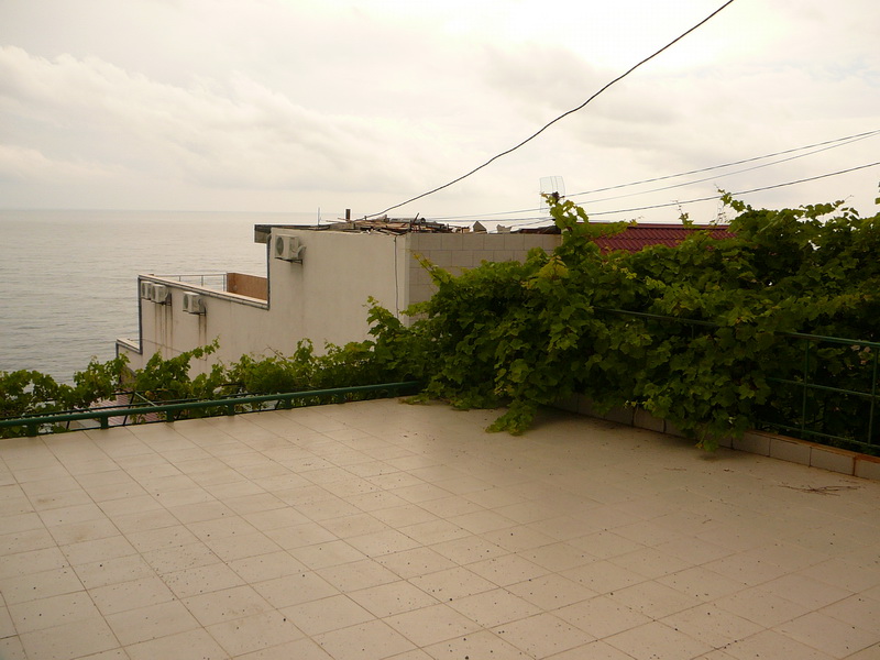 . Эллинг «Юрий». Алупка . Эллинг «Юрий». Алупка