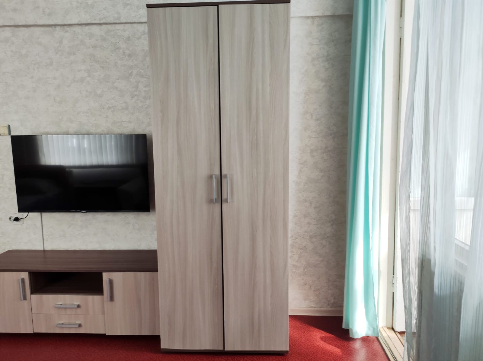 . 1-но комн кв у жд. Лазаревское