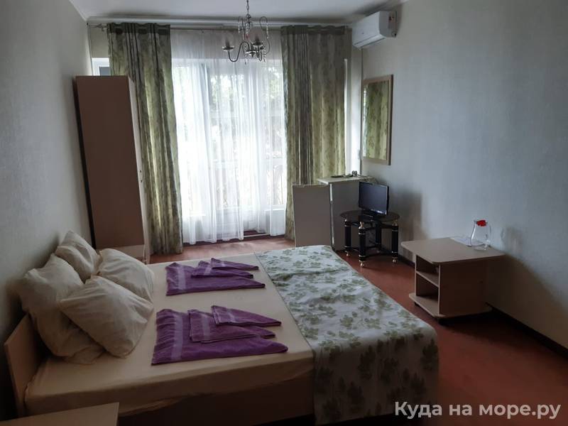Четырехместный номер повышеной комфортности. Гостевой дом "Ставрополье". Гостевые дома в Лазаревском