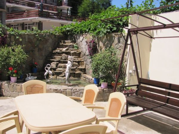 . Гостевой дом Дубовая роща. Лермонтово