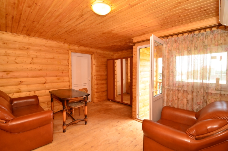 Эко-дом (из натурального дерева) 2-комнатный номер 