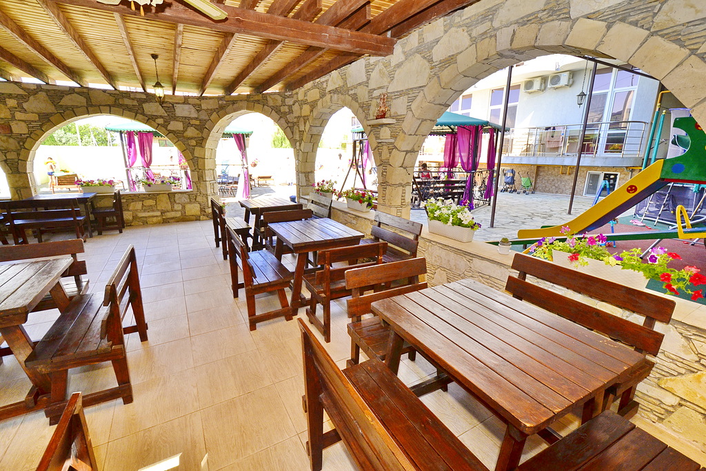 . Отель “ЯНАКИС”. Витязево